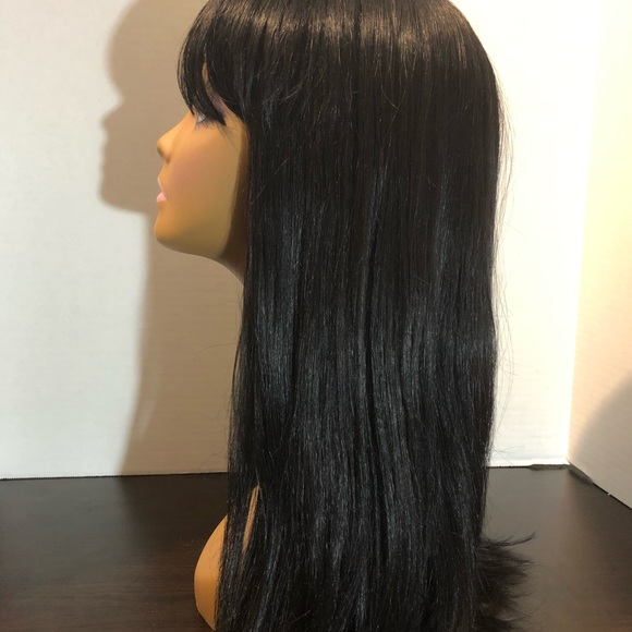 Wig - Picture 3 of 5